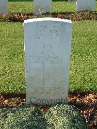 Ranville War Cemetery - Robertson, Douglas