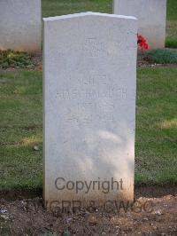 Ranville War Cemetery - Schmauch, Adolf