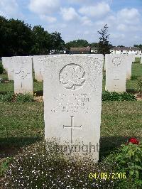 Ranville War Cemetery - Shwaluk, Wesley