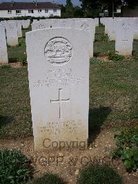 Ranville War Cemetery - Siddons, John