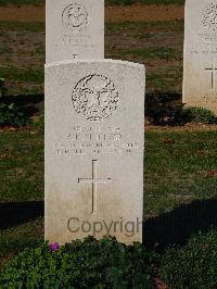 Ranville War Cemetery - Sinclair, Andrew King