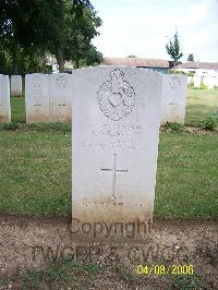 Ranville War Cemetery - Smith, Frederick Walter Robson