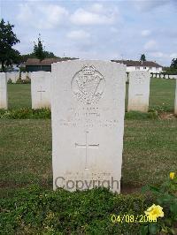 Ranville War Cemetery - Smith, Henry