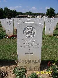 Ranville War Cemetery - Steer, John Derrick