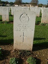 Ranville War Cemetery - Sherman, William Kenneth