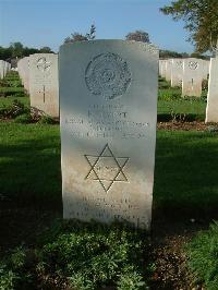 Ranville War Cemetery - Silvert, Philip