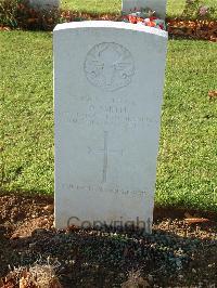 Ranville War Cemetery - Smith, Denis