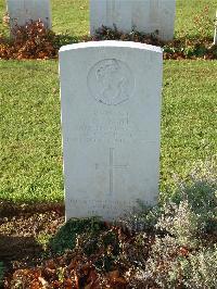 Ranville War Cemetery - Smith, Richard Frederick