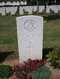 Ranville War Cemetery - Threlfall, Guy William Going