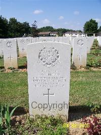 Ranville War Cemetery - Tupper, John William