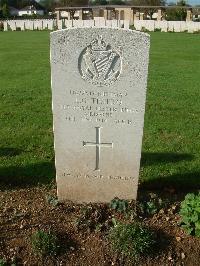 Ranville War Cemetery - Testro, Leslie George