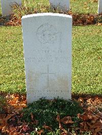 Ranville War Cemetery - Vickers, George Peter