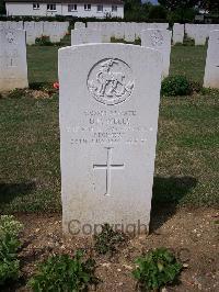 Ranville War Cemetery - Wells, Desmond Howard