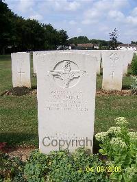 Ranville War Cemetery - White, George Vincent