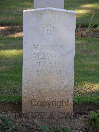 Ranville War Cemetery - Wiezcynski, Wladislaw