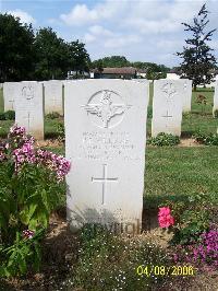 Ranville War Cemetery - Williams, Horace Benjamin