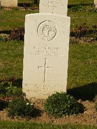 Ranville War Cemetery - Williams, Robert John