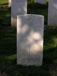 Ranville War Cemetery - Wolfe, Frank