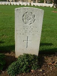 Ranville War Cemetery - Wade, Ben