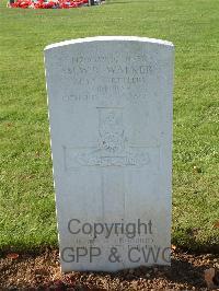 Ranville War Cemetery - Walker, Mervin William Richard