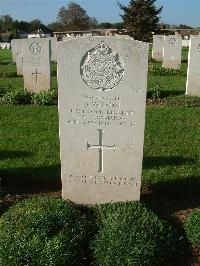 Ranville War Cemetery - Wilson, Donald