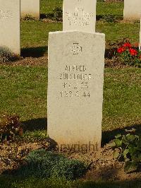 Ranville War Cemetery - Zulsdorff, Alfred